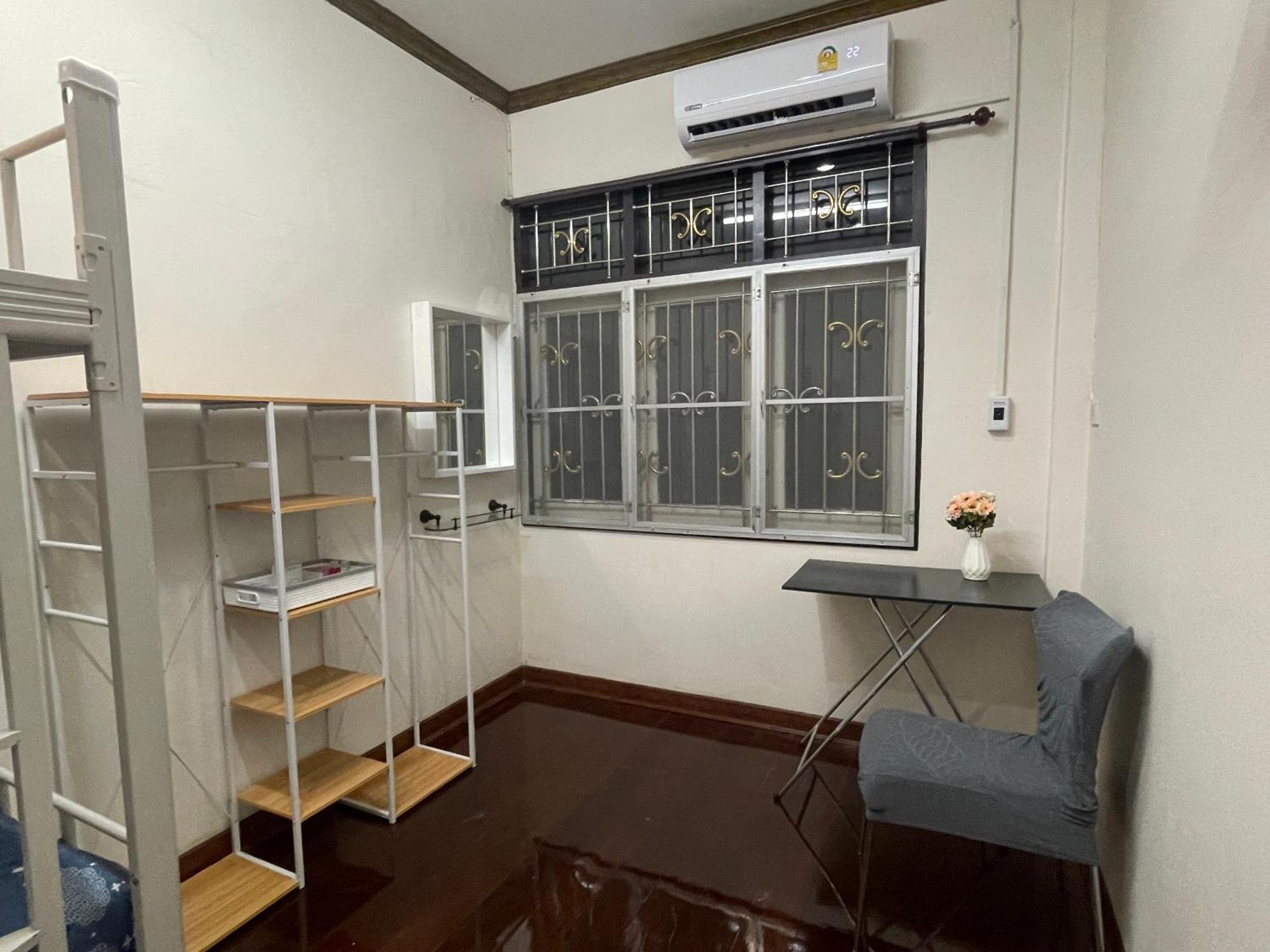 2B Cozy Hostel ตรัง エクステリア 写真
