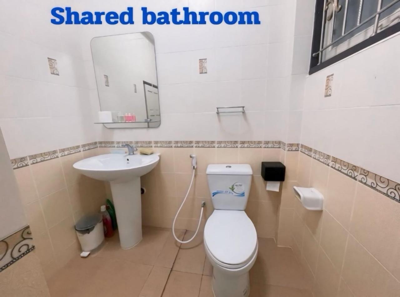 2B Cozy Hostel ตรัง エクステリア 写真