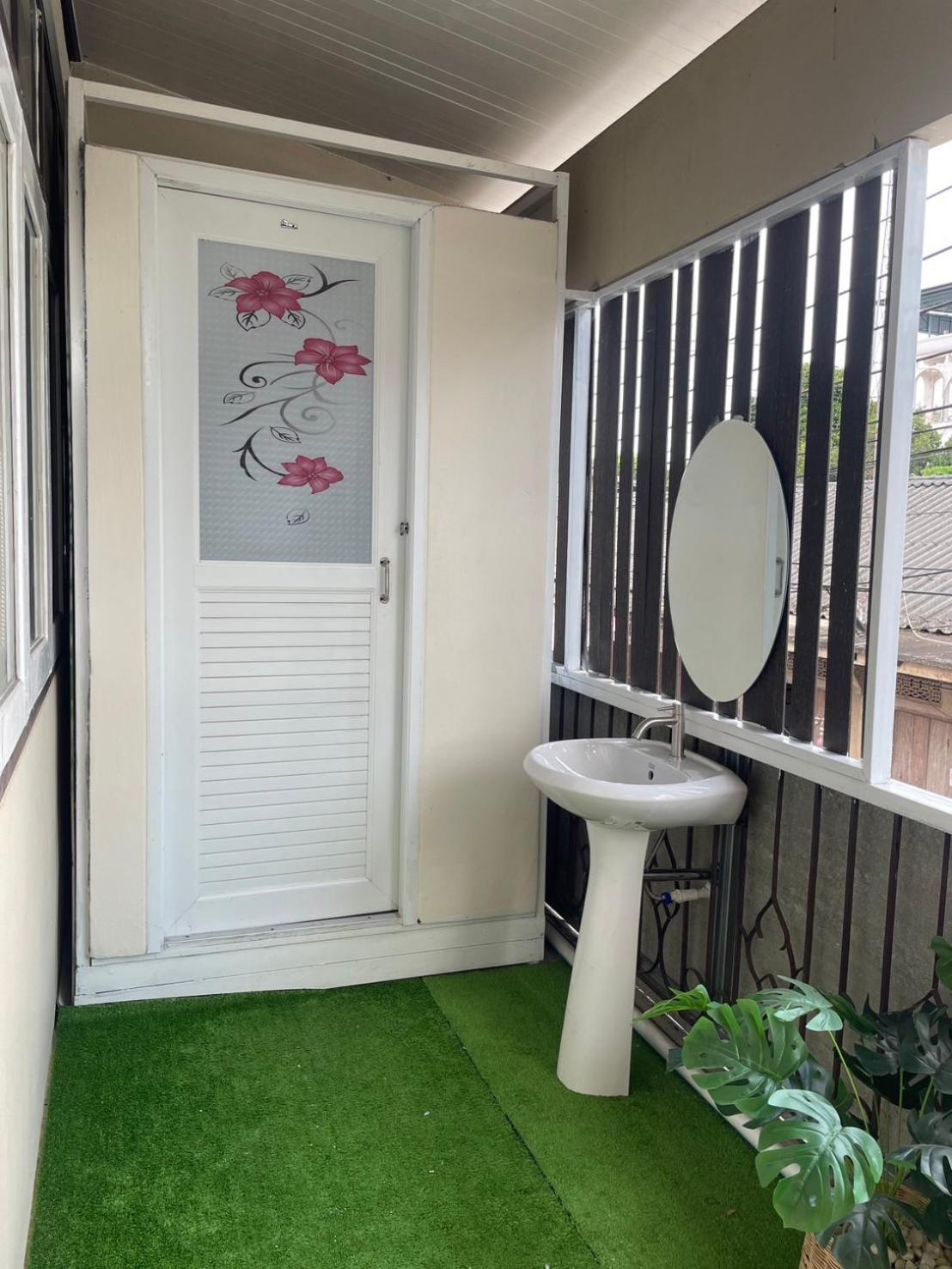 2B Cozy Hostel ตรัง エクステリア 写真