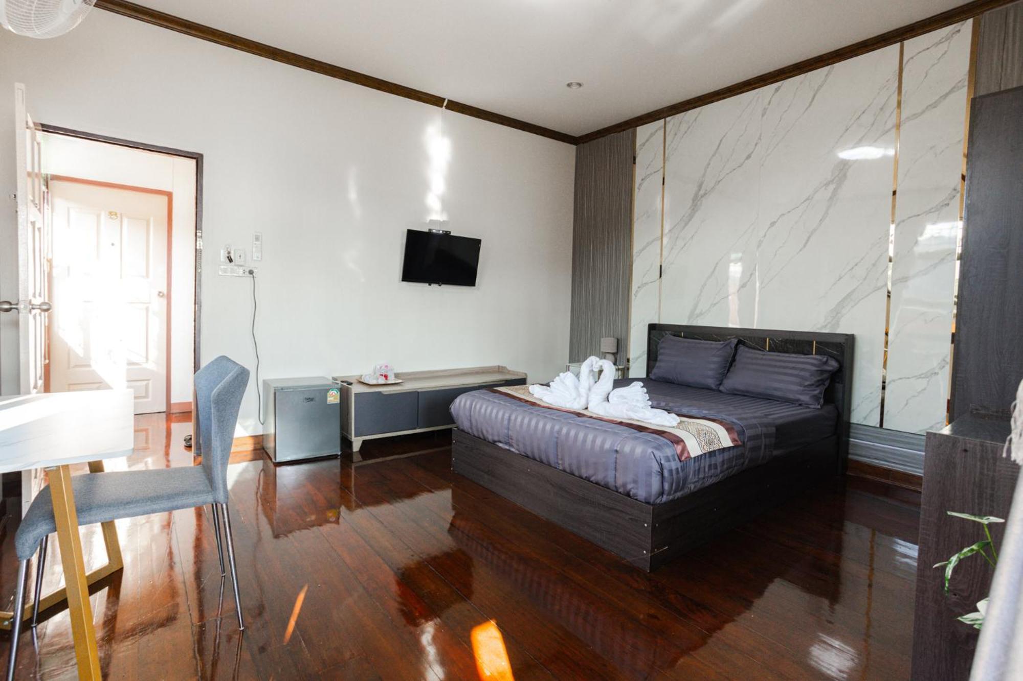 2B Cozy Hostel ตรัง エクステリア 写真