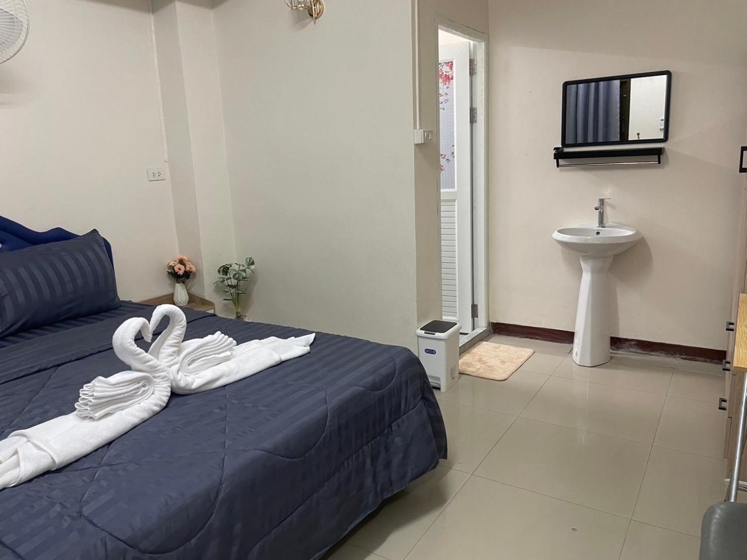 2B Cozy Hostel ตรัง エクステリア 写真