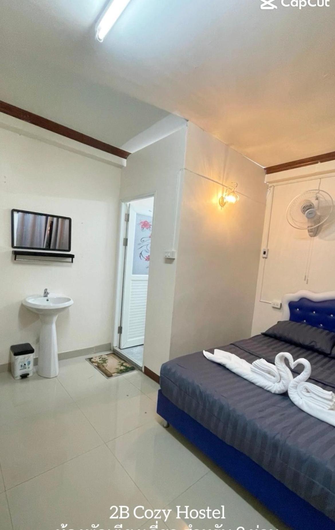 2B Cozy Hostel ตรัง エクステリア 写真